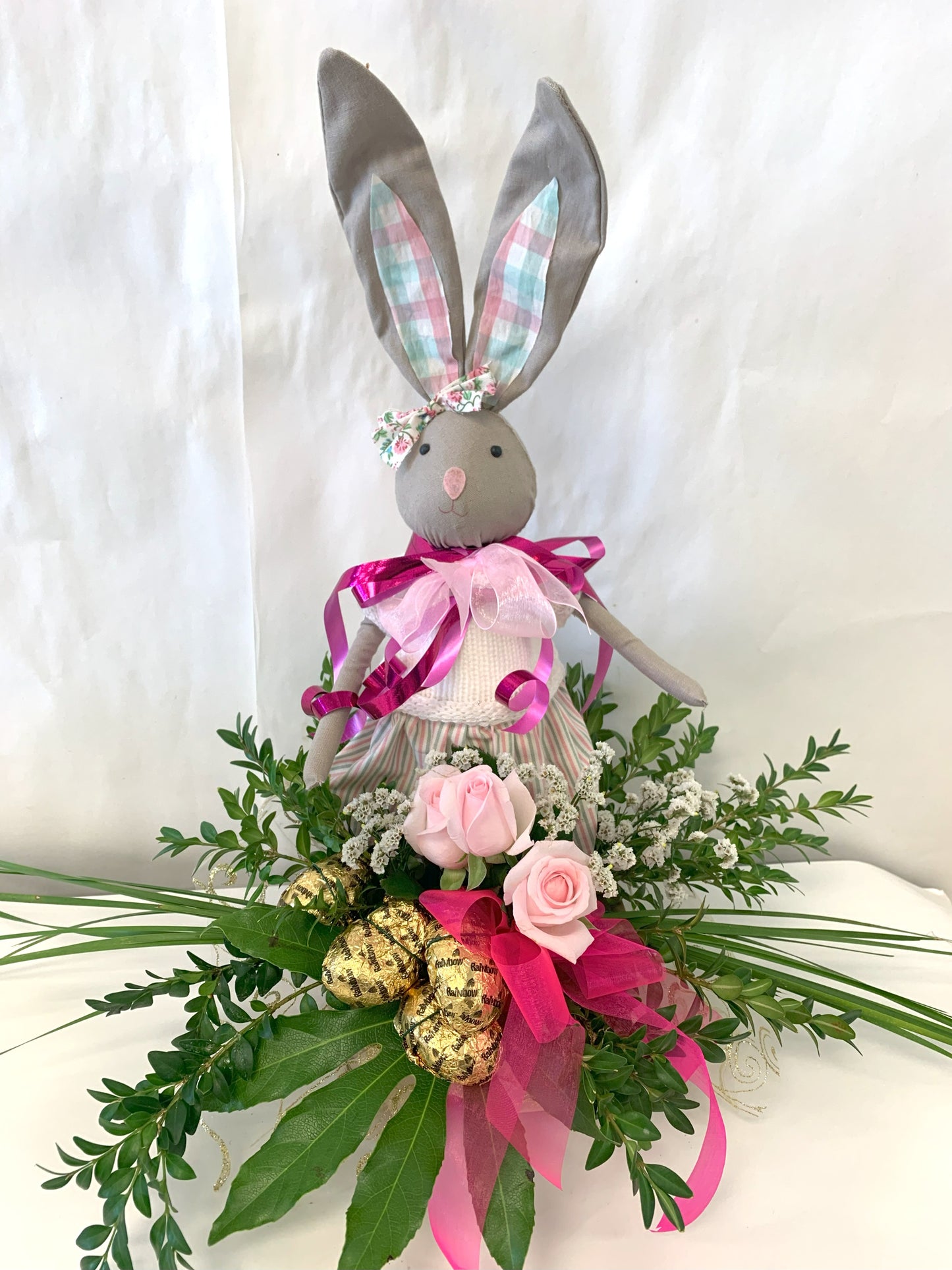 Easter Bunny & Flowers