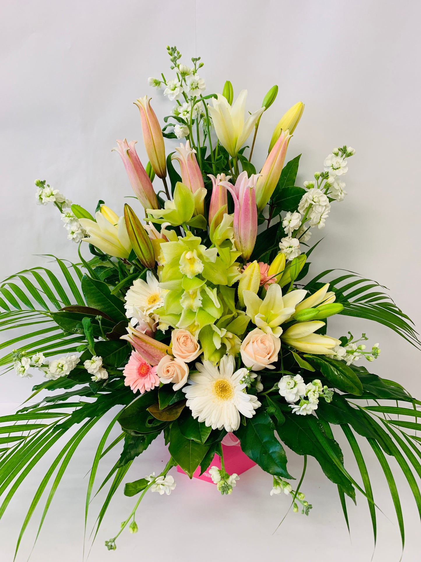 Soft Pink and Green Waterbox