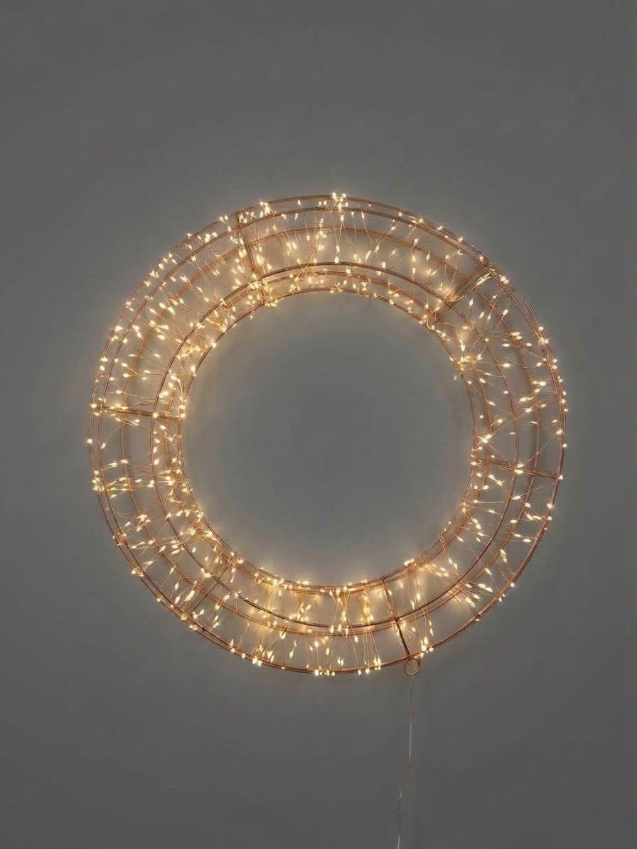 Light-Up Gold Round Christmas Door Wreath