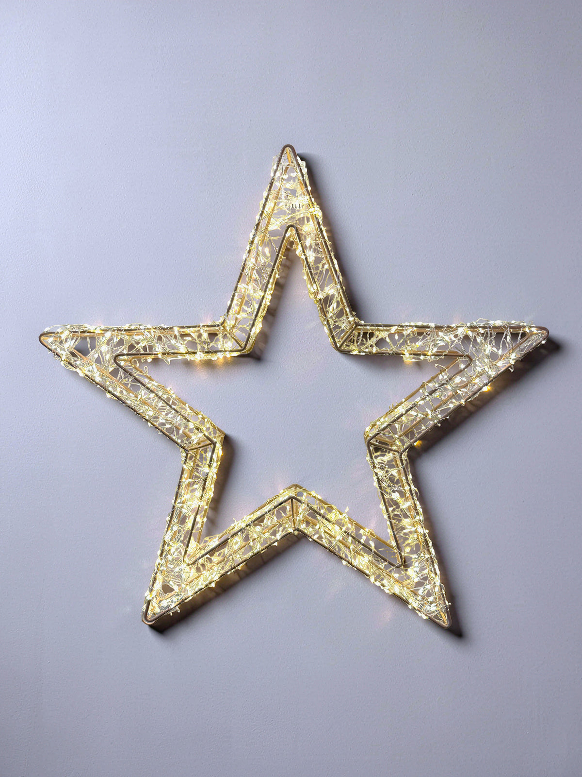 Light-Up Gold Star Christmas Door Wreath